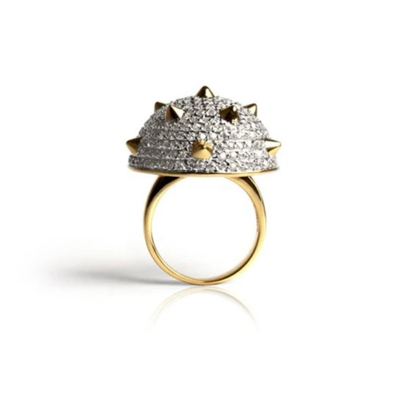 NWT 1/2 SPIKE PYRAMID RING - Picture 2 of 3